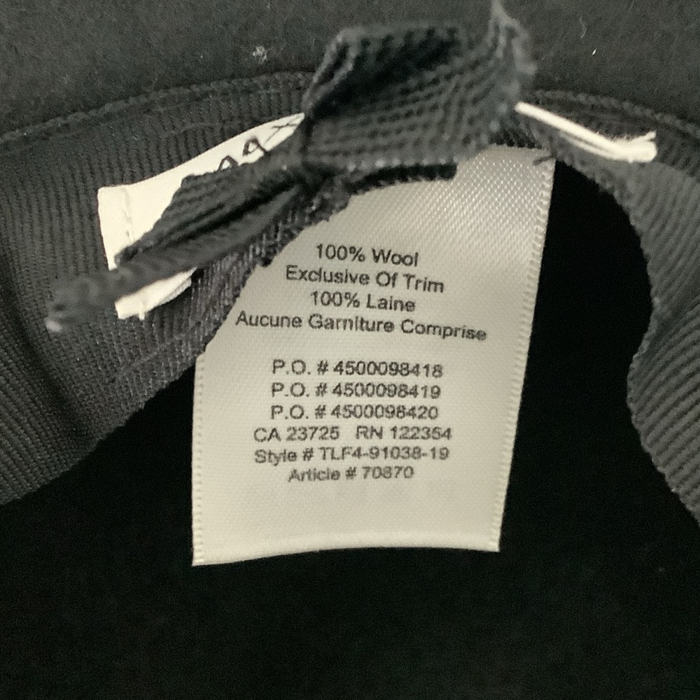 ARITZIA||Auxiliary Wool Hat. M/L - Picture 8 of 9
